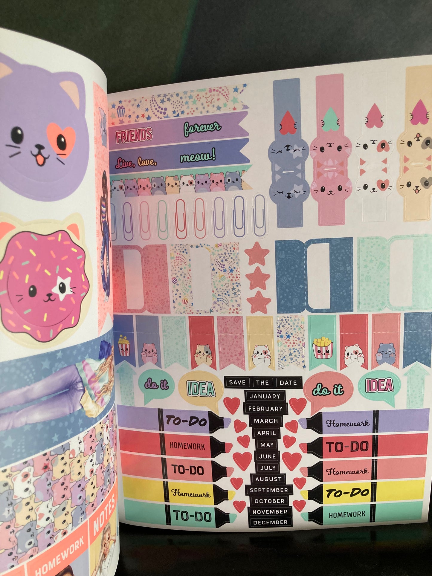 TOPMODEL DIY paper fun