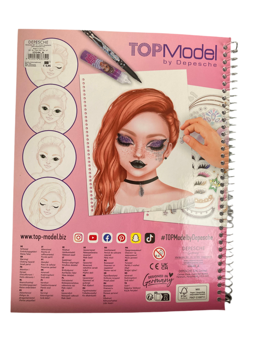 TOPMODEL Create your make-up